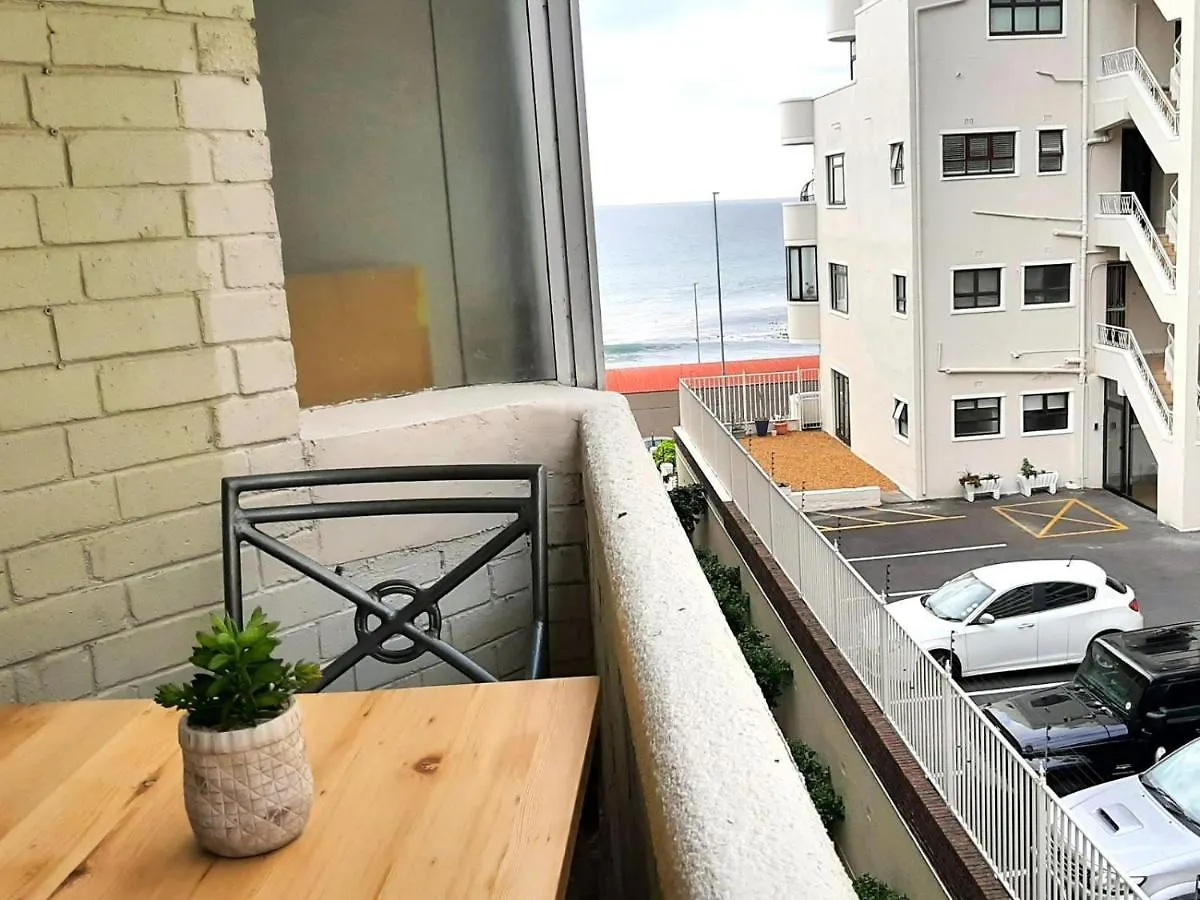 アパート Beach Road Studio ケープタウン